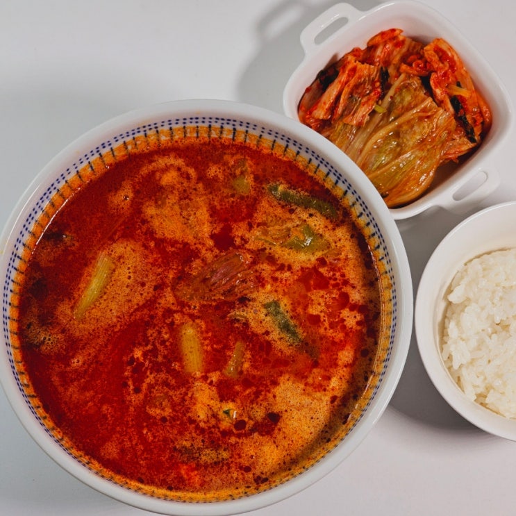  홍익육개장 밀키트 간편식 소고기 육개장 해장음식