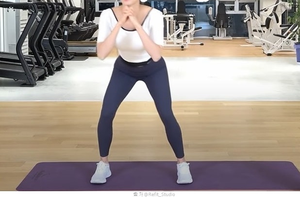 여자 홈승마 살 빼는 하체 운동 루틴 (사이드 런지, 고블렛 스쿼트) - 오늘도 본오동 필라테스&PT