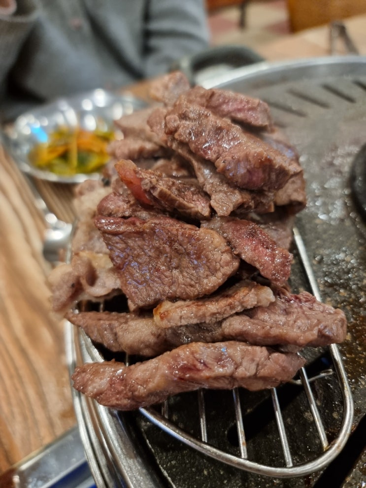  김해진영맛집 "우담정육식당" 소고기 가성비 맛집 회식모임 룸이 있는 놀이방 식당 추천!
