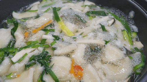  모든 메뉴 1인분 주문 가능한 수제비 돈가스 맛집 여수 소호동 행운마을