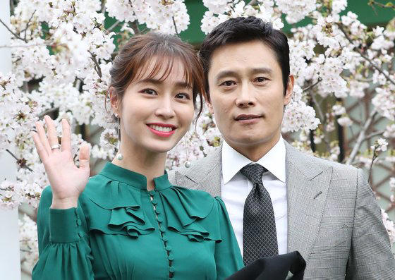 <b>이병헌 이민정</b> 둘째 <b>득녀</b> 딸 출산.