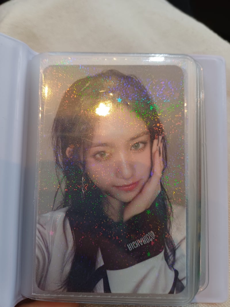 Introducing My IVE Leeseo Photocards