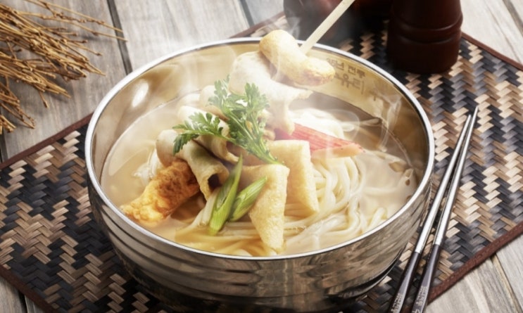  추운 날씨에 더욱 맛있는 따끈한 음식, 우동과 국수가 있는 상계역 맛집 [수유리우동집 상계점] 김밥은 계절과 관계없이 인기 있는 이유는 뭘까요?