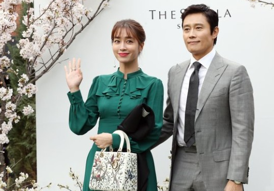 <b>이병헌 이민정</b> 부부, 둘째 <b>득녀</b> '산모와 아이 모두 건강'