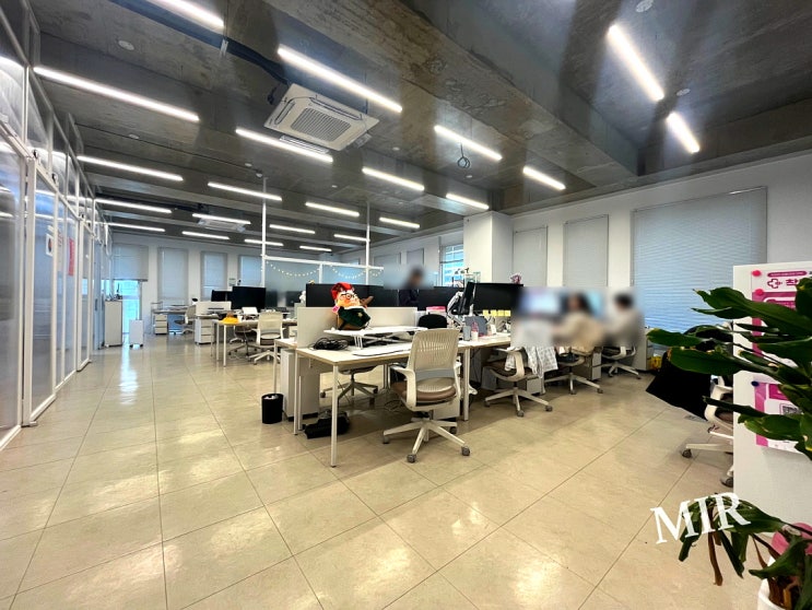 강남사무실임대 디자인외관 50평 역삼역스퀘어736