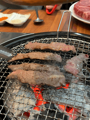  [경기도 야당역] 청년감동 정육식당 :: 회식 장소로 추천하는 가성비 좋은 소고기, 돼지고기 야당 숯불 고깃집