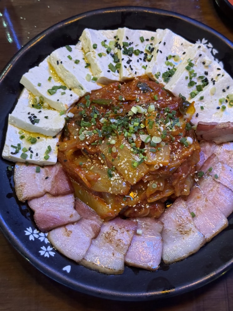  [수진 | 100번길 꼬치다] 꼬치구이와 퓨전요리를 파는 안주 맛집