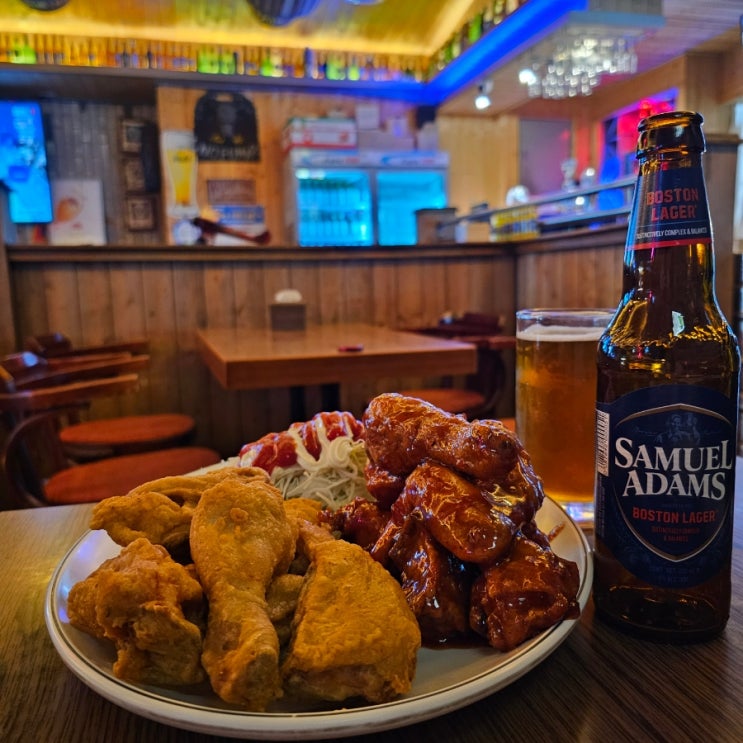  인계동 치킨 맛집, 세계맥주와 겉바속촉 치킨의 환상 궁합 '매드맥스'