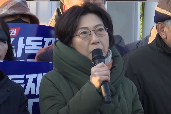 [남영신 부인]송영길구속. 정치기획구속이다! “전두환 독재 때도 가족면회는 가능했는데 웬....