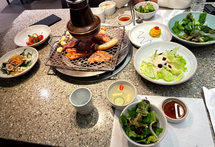  오발탄 여의도점, 예약 없이 평일 점심갔다 못 먹을뻔한 후기(사당점 비교)