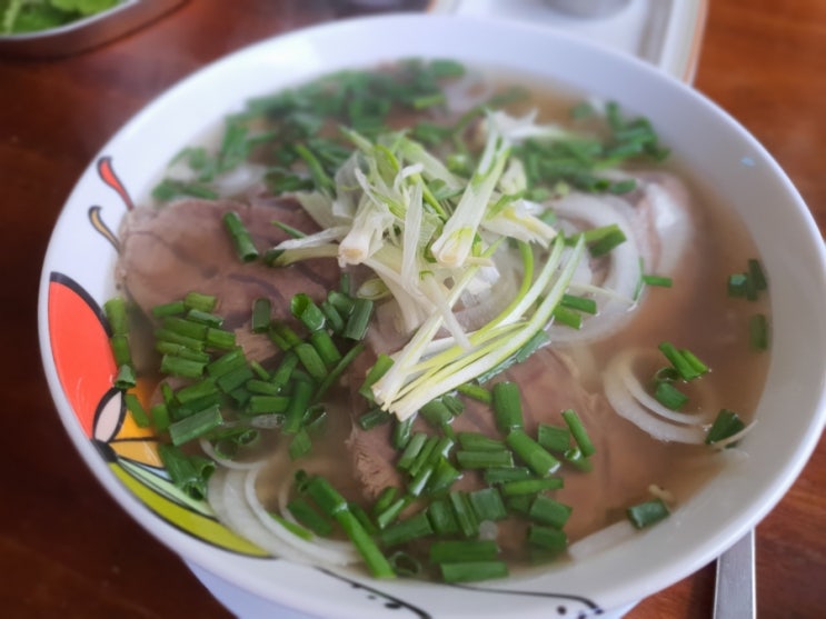  담백하고 깊은 맛 용산 쌀국수 오도 ODO 소고기쌀국수 해산물쌀국수 후기