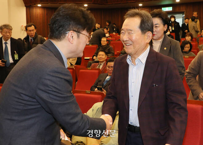 <b>정세균</b>·김부겸 “필요하면 <b>이재명</b>·이낙연도 함께 보자”