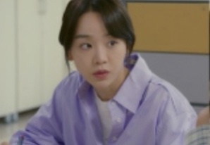 [웰컴투 <b>삼달리</b>]<b>김미경</b>, 심장 이상 느낀 뒤 실종…신혜선 '동공... 