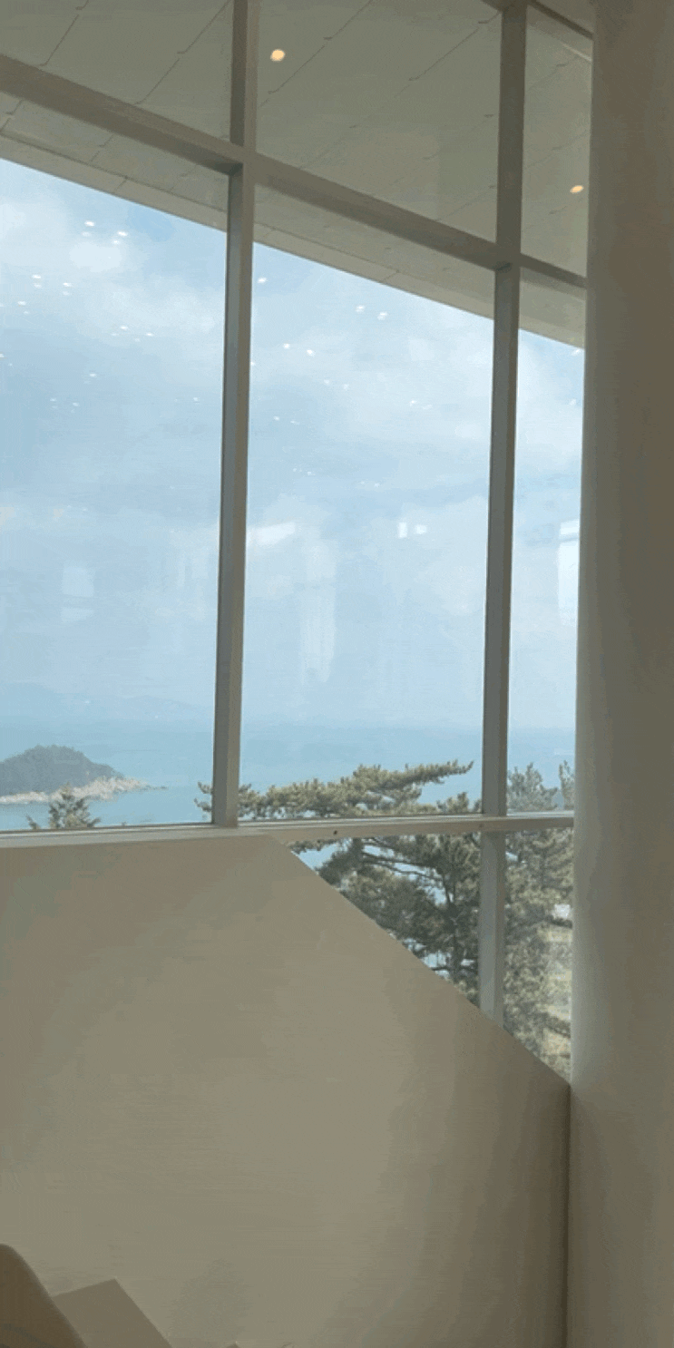  여수 돌산 오션뷰 카페 신규오픈 모이핀 스카이점 초대형카페 솔직후기