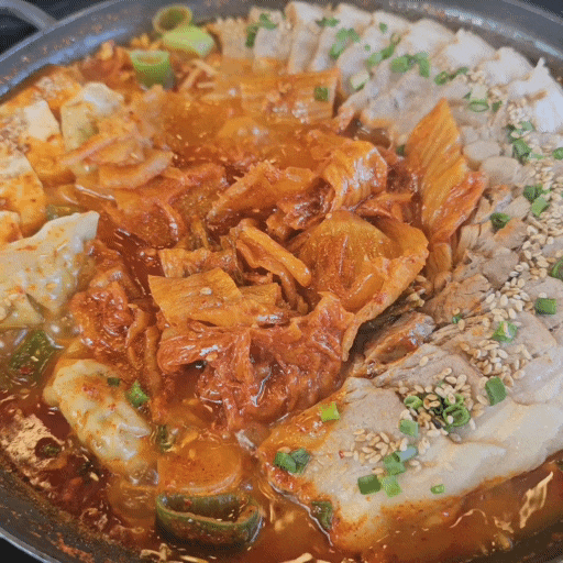 울산동구 백년본가 김치찜 일산해수욕장 찐 맛집 밥집 인정