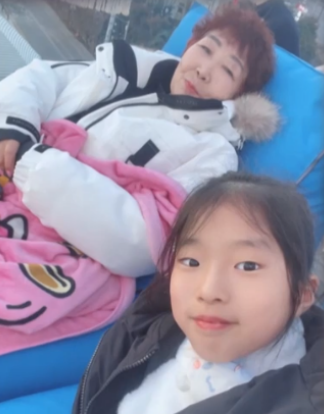  빈예서 부모님 부모 엄마 할머니