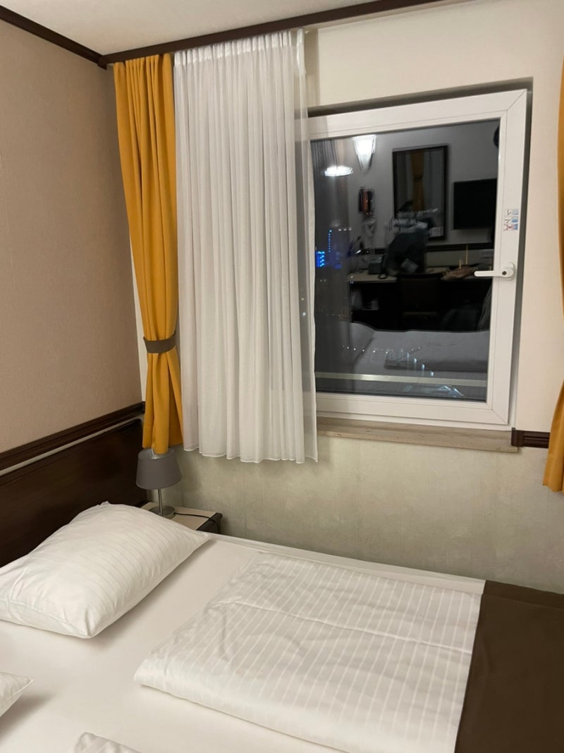 프랑크푸르트 중앙역 호텔 치안 좋은 안전 숙소 토요코인 암마인 : 네이버 블로그