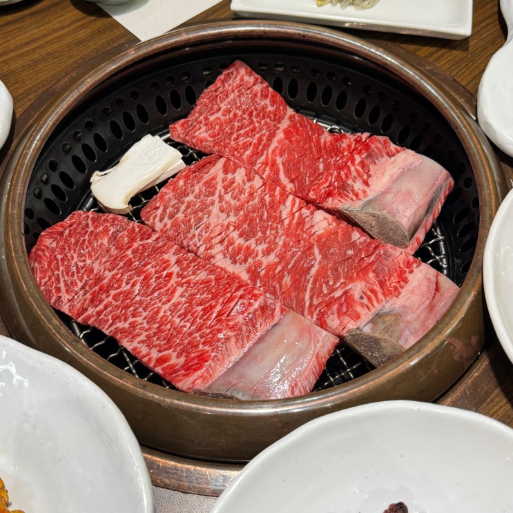  청주 신화푸드빌리지 우설화 가족모임으로 좋은 소고기맛집