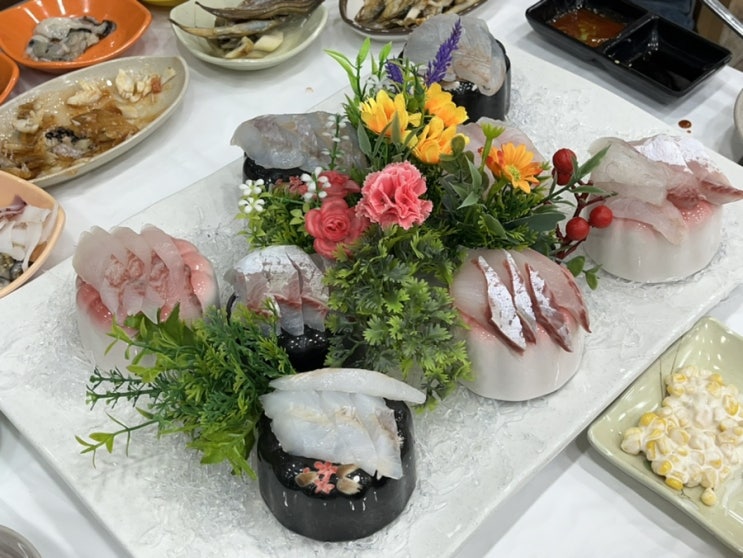  당진 왜목마을맛집 왜목제일횟집 스끼다시 잘나오는 횟집 30가지 이상 !