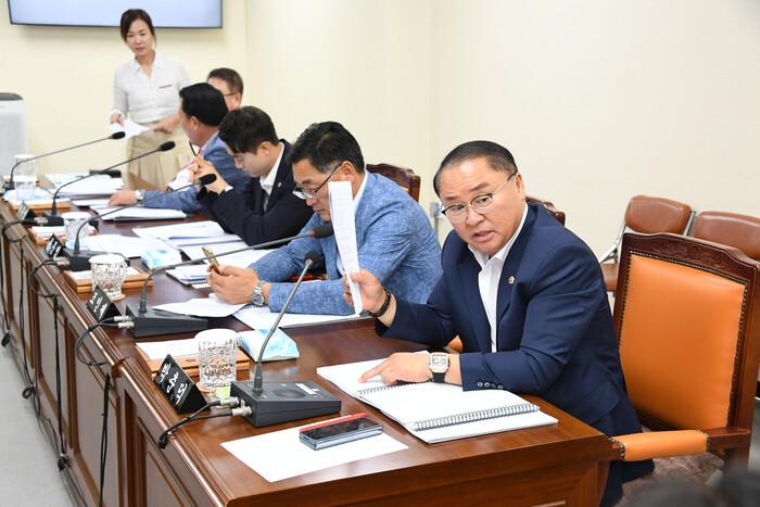  박춘덕 경남도의원 “진해가 주인이 되는 진해신항 성공적인 역사 만들어 낼 것