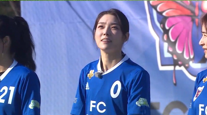 A조 두번째 경기 새멤버 강보람 백지훈<b>감독</b> 정혜인 같은 <b>에이스</b>