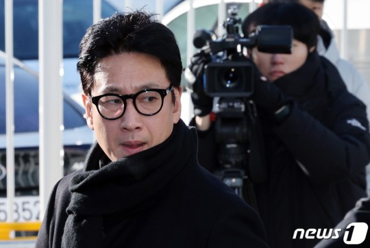 마약혐의 이선균 여실장과 거짓말 탐기지 조사 요청 마약혐의 이선균 여실장과 거짓말 탐기지 조사 요청