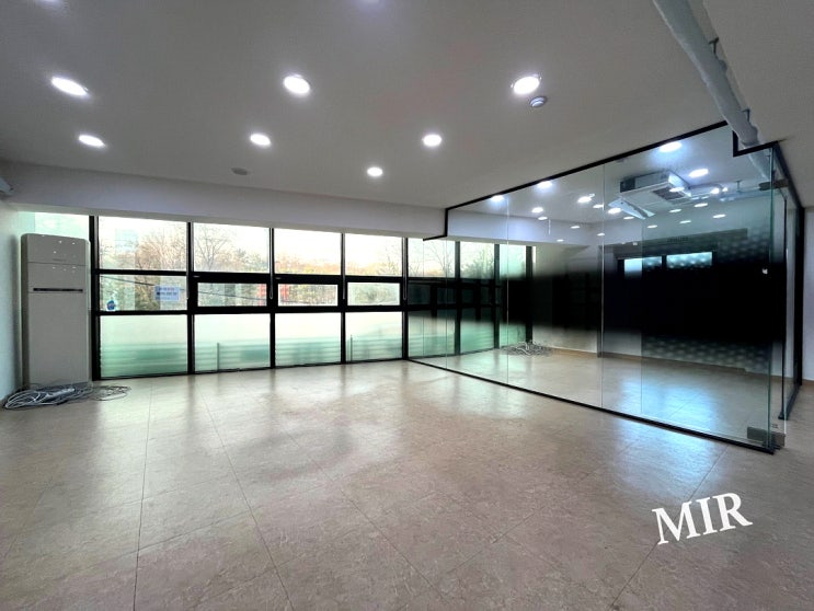  삼성동사무실임대 출퇴근 편리한 2호선역세권 40평 우리빌딩