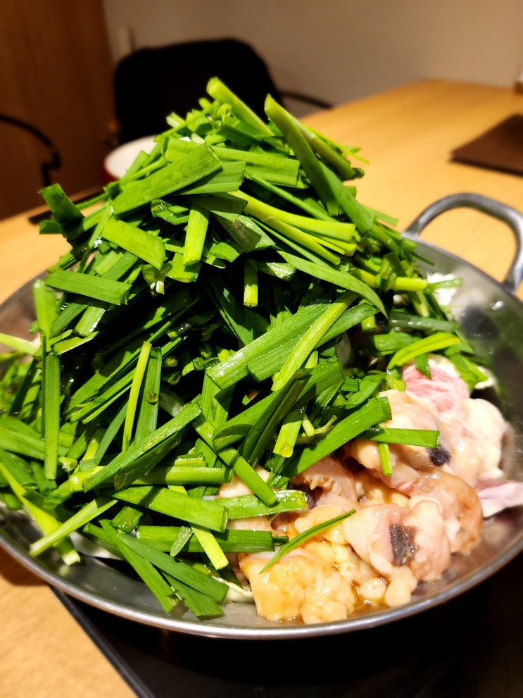  후쿠오카 모츠나베 맛집 하카타 모츠나베 라쿠텐치 2대