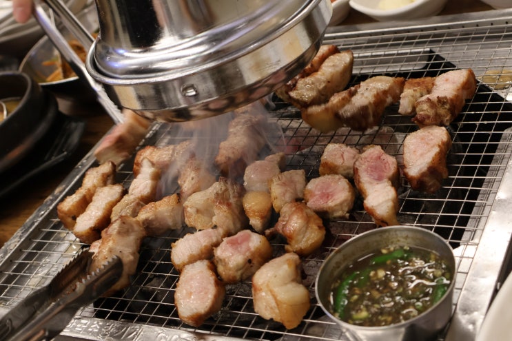  고기 두껍게 썰어주고 맛있는 집 제주할망돈가