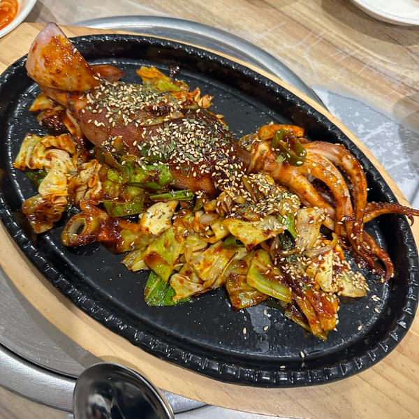  완주 봉동 통오징어 볶음과 갈치조림이 맛있는 골목집 즐겨찾기