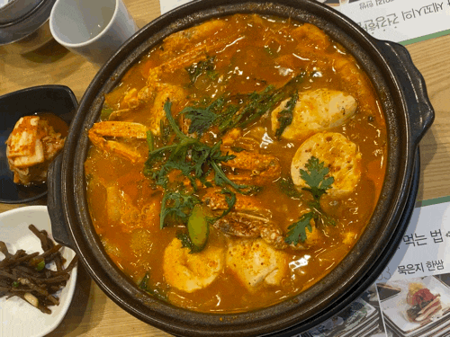  전복이 한가득 들어간 따뜻한 오목교역한식 - 해초뜰 현대백화점 목동점