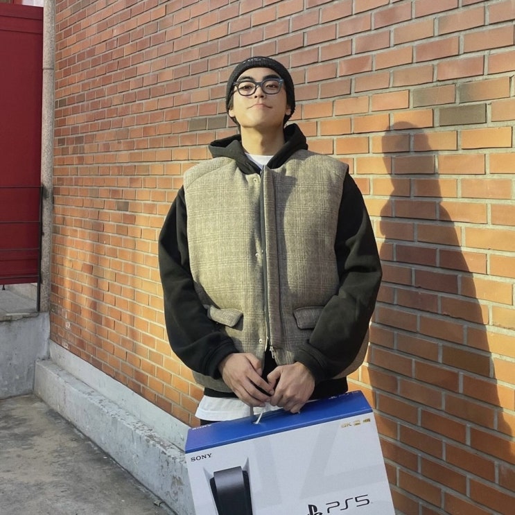  40만원대 김수겸 STU OFFICE 에스티유 패딩 조끼 베스트 정보