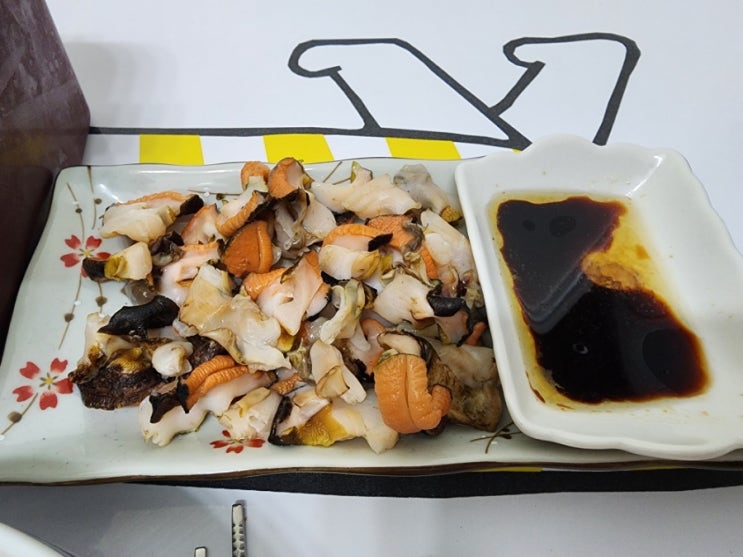 해풍수산 남해안 자연산 통영 뿔소라회 소라덮밥 요리해서 먹기