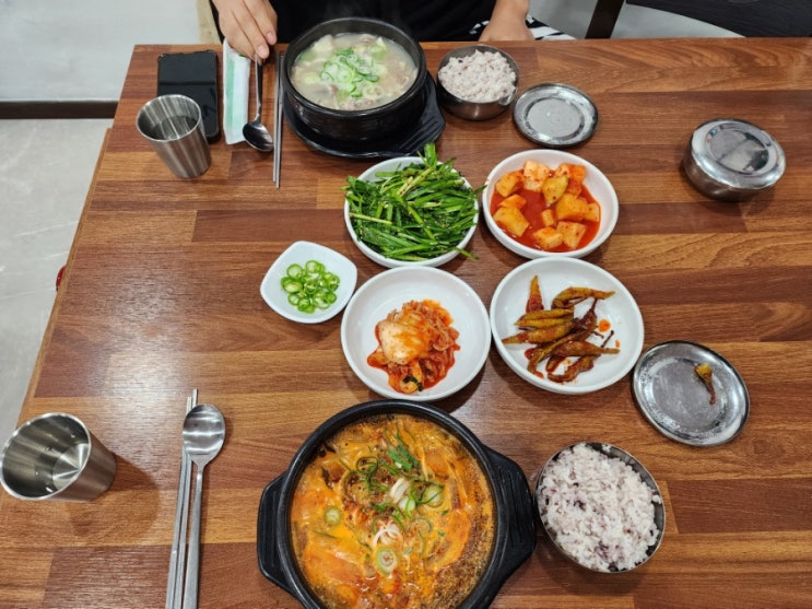 춘천 순대국 맛집 만천리 맛집 만나순대국에서 선지해장국, 내장탕 순대국 먹어본 후기