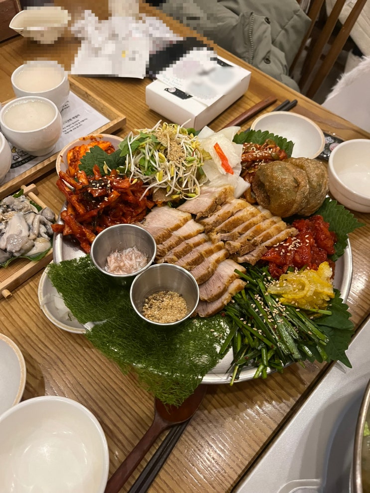  서촌맛집 잘빠진메밀 서촌점 전통주와 통영굴이 있는 경복궁역술집