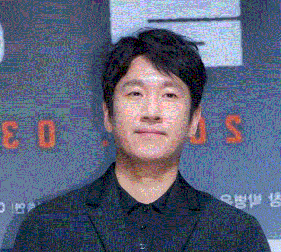 <b>이선균</b>씨에 대한 <b>추모</b>와  유작 추천