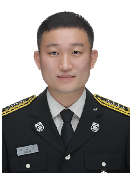 청주 <b>눈썰매장</b> 붕괴, <b>소방관</b>의 헌신적인 구조