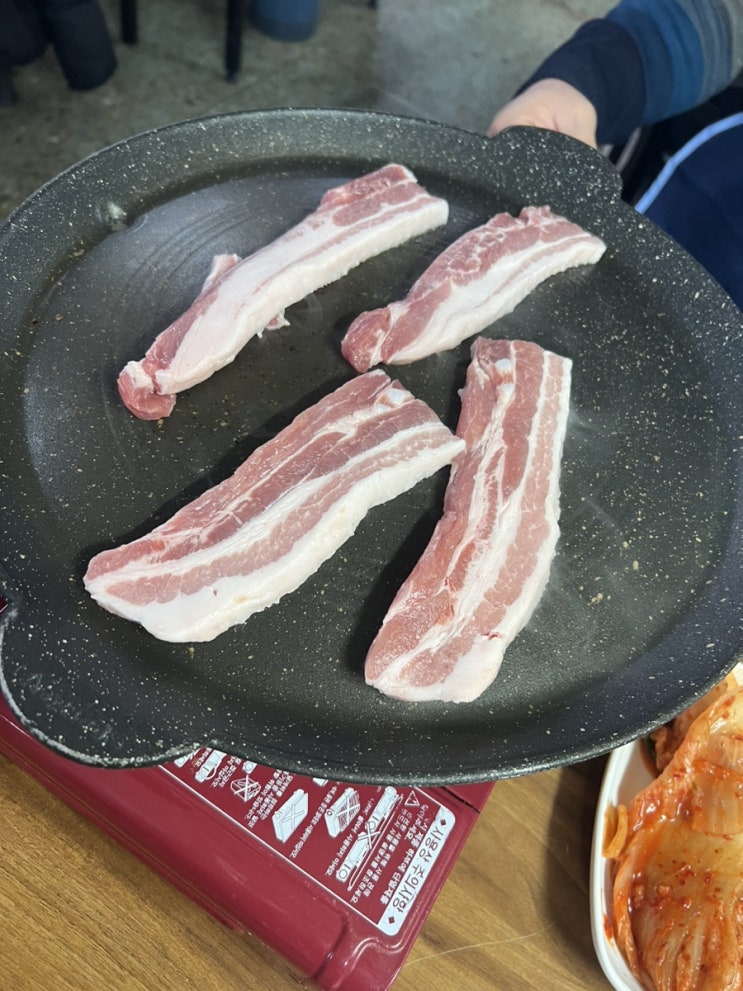 강남) 시골야채된장 / 된장찌개만 맛있는 줄 알았는데 삼겹살, 닭볶음탕도 맛있잖아?