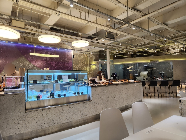  내돈내산 충무로역 카페 온더플랜 커피랩 데이트 후기