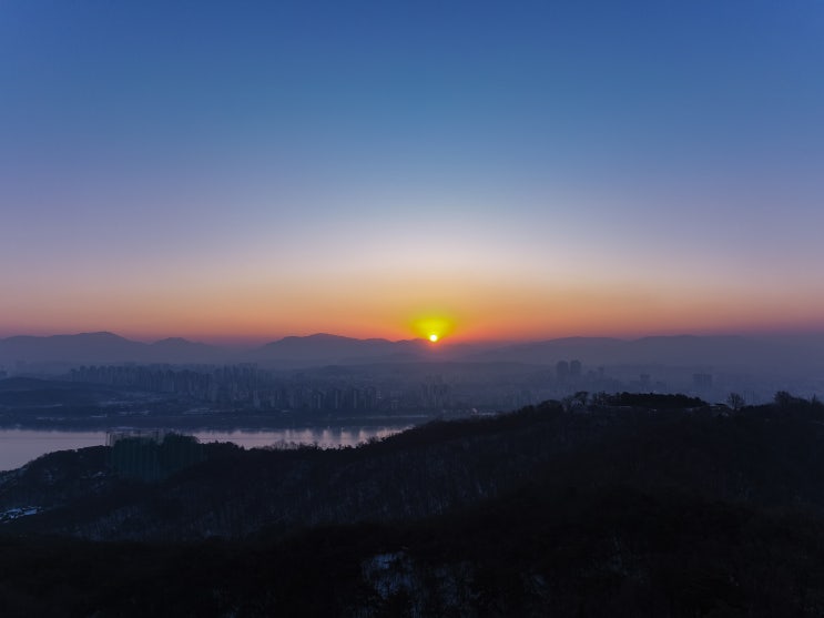 갑진년 <b>새해</b> 서울 일출 명소… 서울 자치구 17곳 <b>해맞이</b> <b>행사</b>