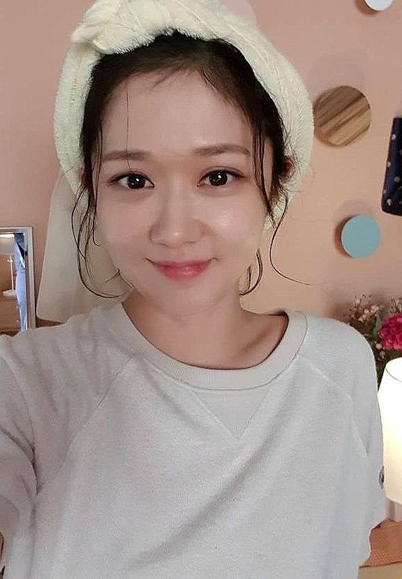 유퀴즈온더블럭 장나라 남편 촬영감독에게 내가 먼저 고백 동안비결 유퀴즈온더블럭 장나라 남편 촬영감독에게 내가 먼저 고백 동안비결