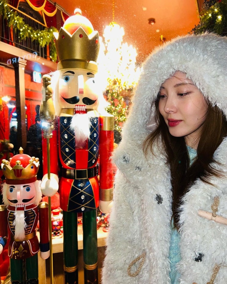  여자 20대 대학생들에게 중저가 가격대와 유니크한 디자인으로 사랑받는 메트로시티 여성 아리아백 가방 추천 w. 서현