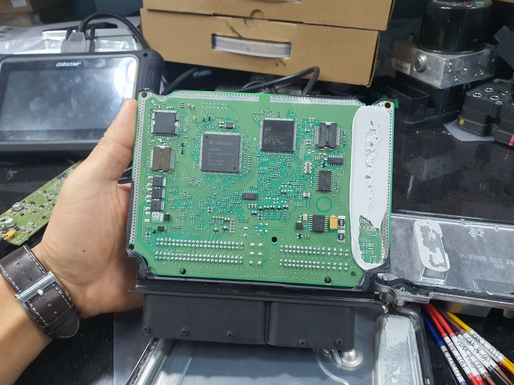  올뉴모닝 ECU 39117-04061