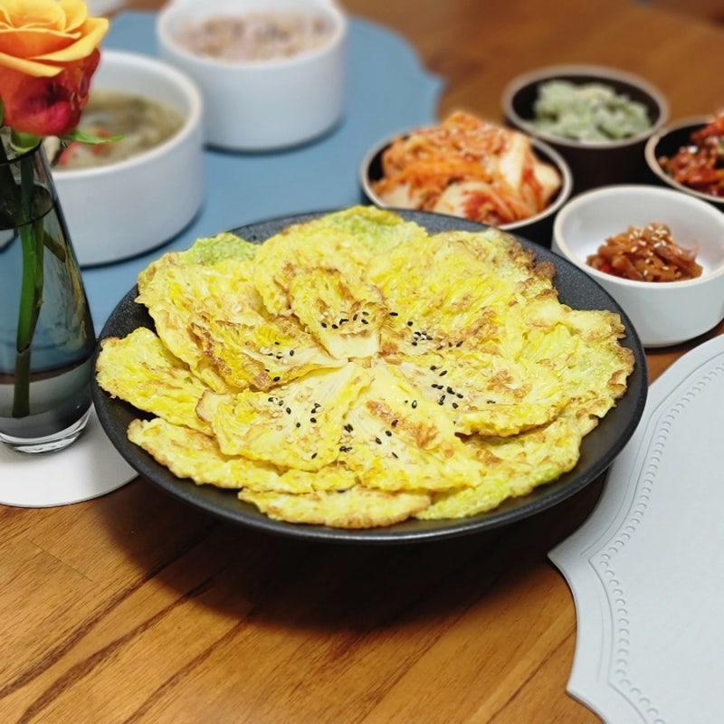 알배기 배추전 만들기 알배추전 레시피 배추부침개 만드는 법 알배추 요리 비오는날 음식 : 네이버 블로그