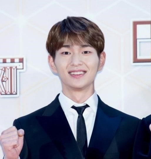 SHINee Onew: Health, Recent Updates, and Profile