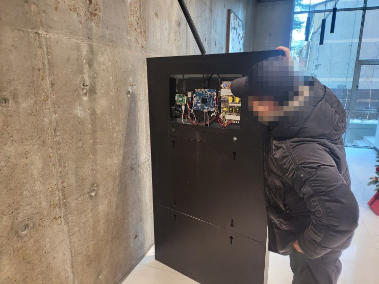  방배동 75인치 대형 DID 사이니지 tv 고장 크라이저 셋탑 교체 수리