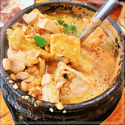  허영만 백반기행 쌈밥정식 시골청국장 성남 태평동 맛집 228회 외계인 최동훈 감독 청국장버섯전골 리뷰 후기 평점