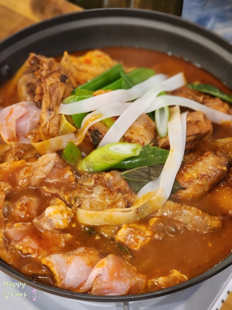  운정맛집 야들야들 고기에 양많은 닭볶음탕맛집 다고리