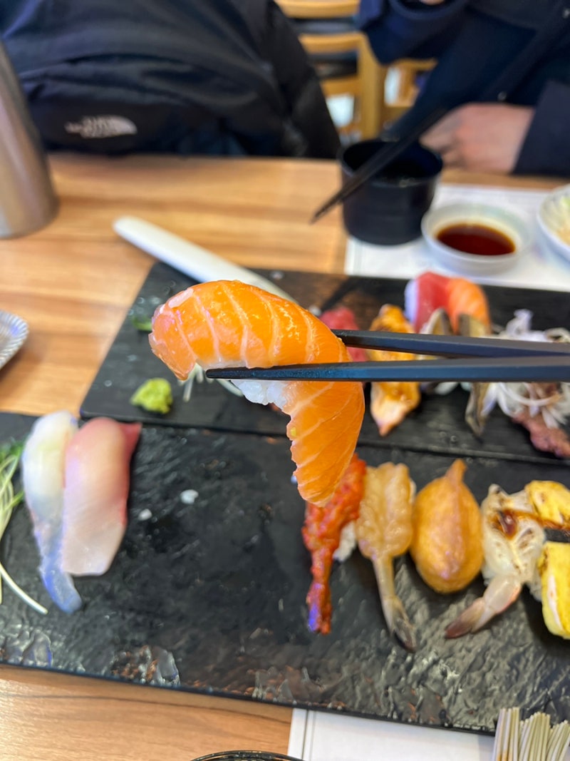 육회초밥이 맛있는 가경터미널 맛집 강서동 이색초밥 내돈내산 : 네이버 블로그, image size:800x1067