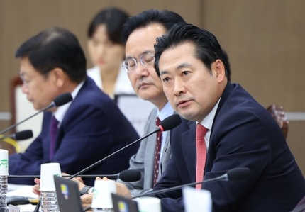 [<b>한동훈</b>비대위원장 첫 당직자 인사] "<b>사무총장에</b> 초선... 